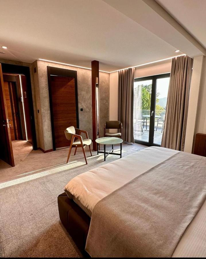 Hotel Restaurant & Spa Les Planets Les Rasses Buitenkant foto